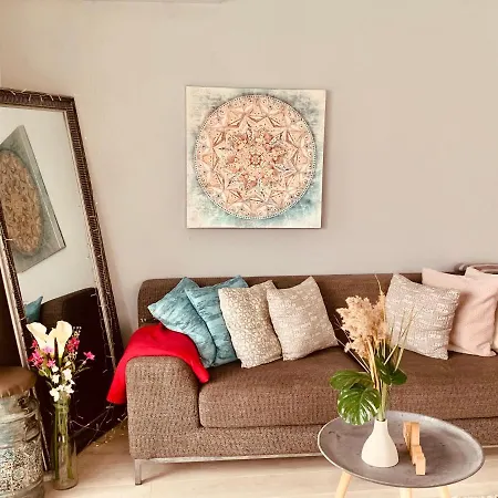 Sunny Deluxe Apt. & Terrace * 부다페스트
