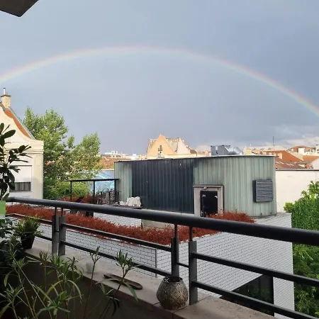 דירה Sunny Deluxe Apt. & Terrace בודפשט