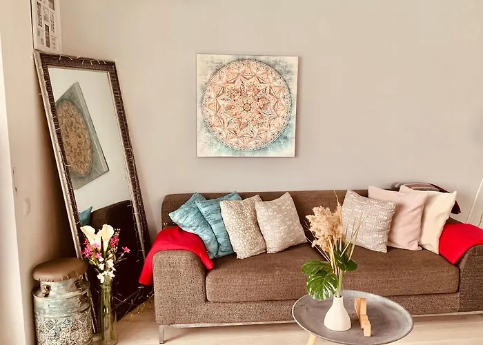 Sunny Deluxe Apt. & Terrace * بودابست