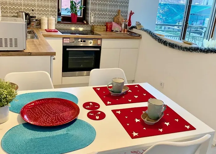 Sunny Deluxe Apt. & Terrace * بودابست