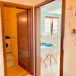 Sunny Deluxe Apt. & Terrace